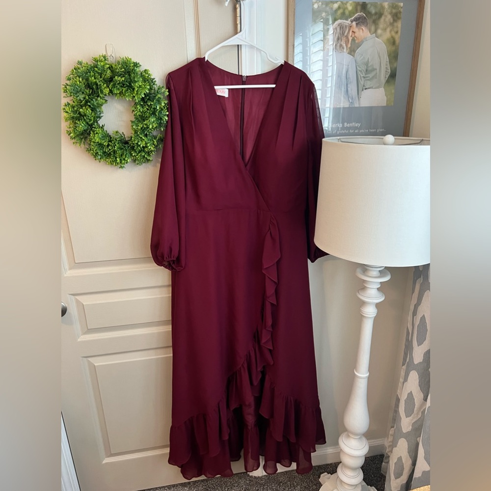 JJs House size 16W color Cabernet bridesmaid dress.